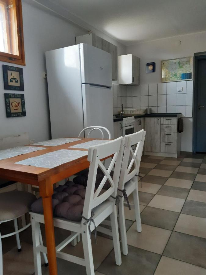 Nora Apartman Gyula Exterior foto